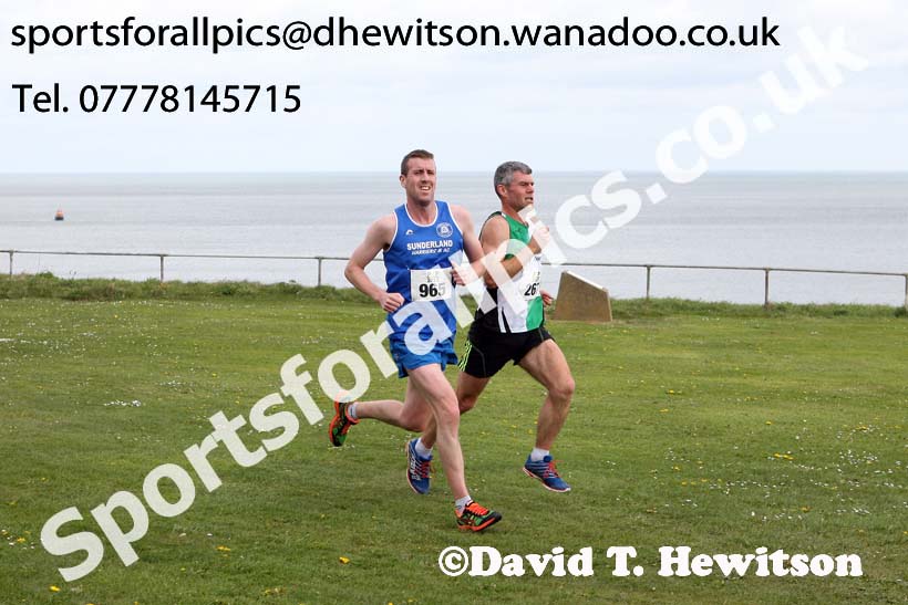 Pier to Pier, South Shields to Roker. Photo: David T. Hewitson/Sports for All Pics